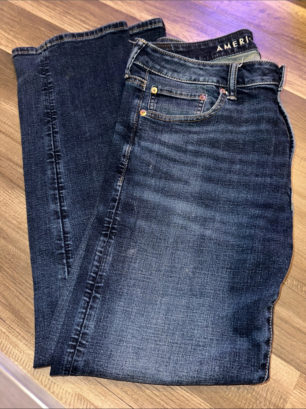 American Eagle Outfitters Men’s Dark Indigo Bootcut Jeans.